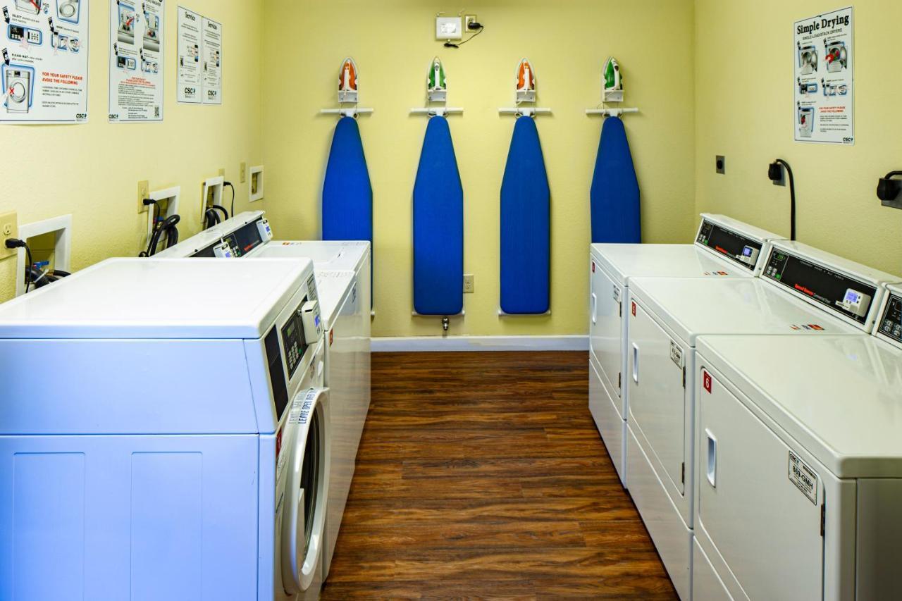 Affordable Suites Mooresville Bagian luar foto