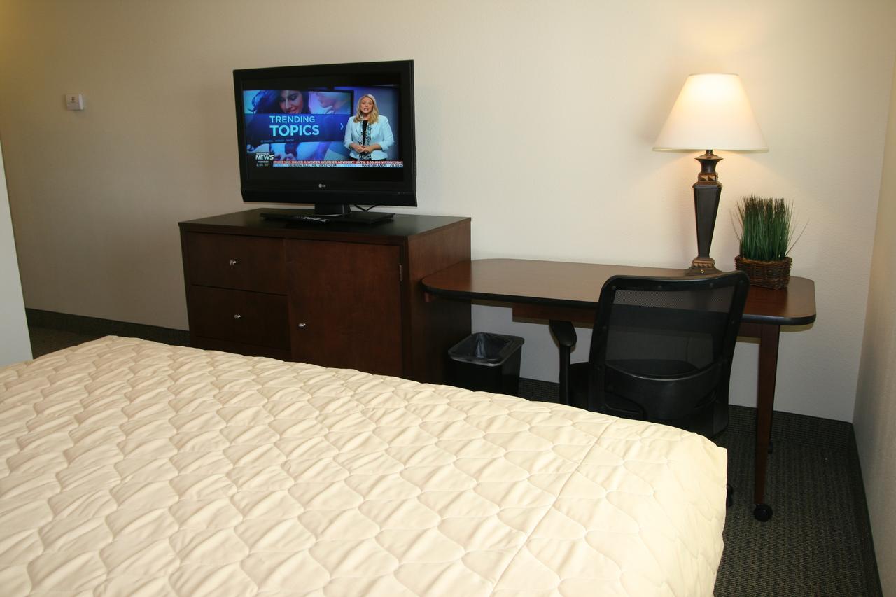 Affordable Suites Mooresville Bagian luar foto
